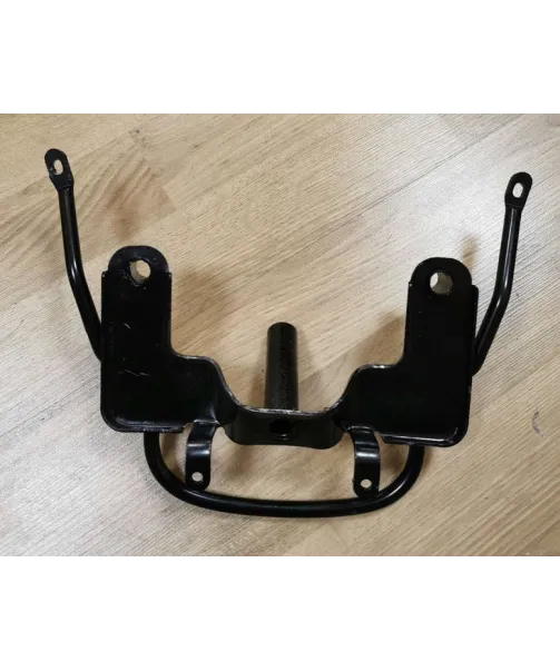 Support aileron arrière GTR