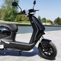 Scooter électrique ZION – batterie lithium, Équivalent 50cc